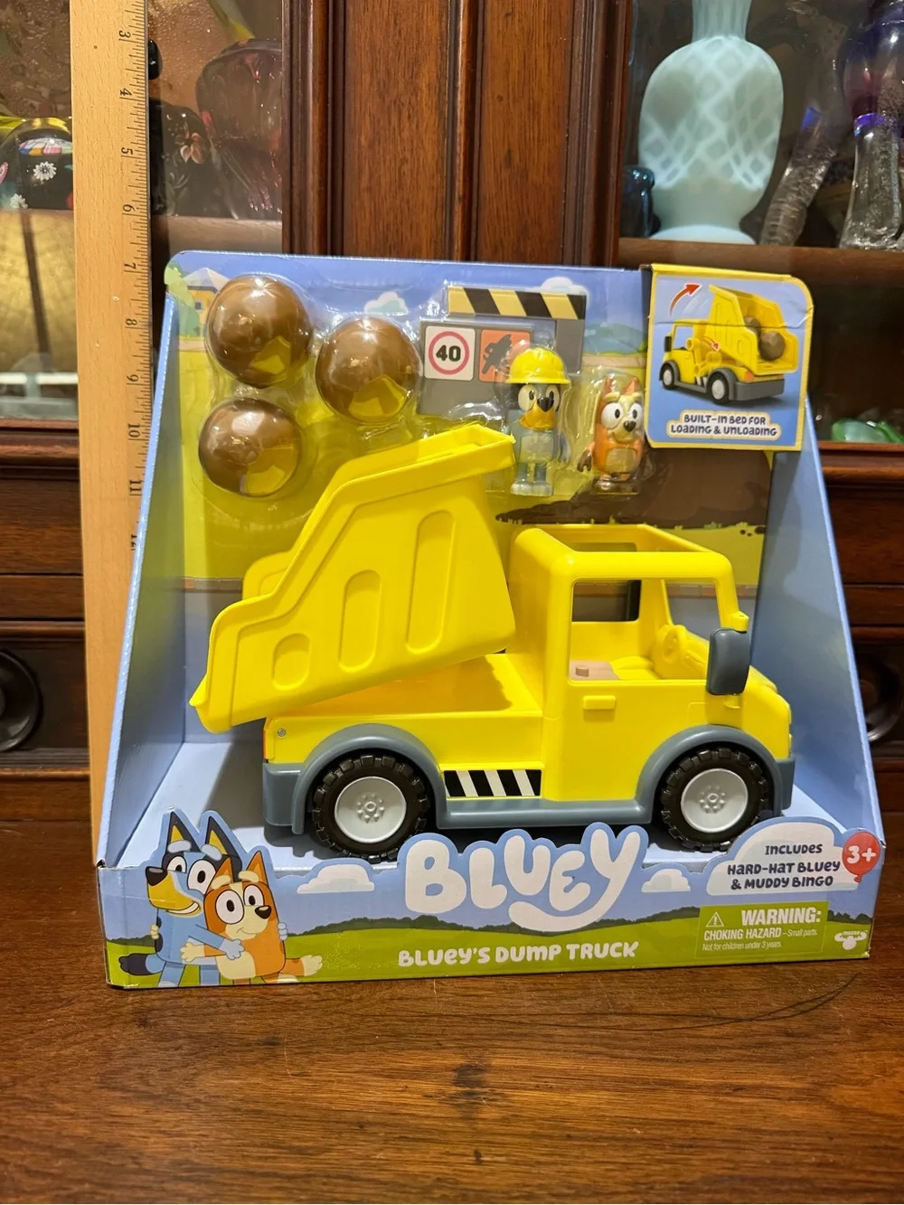 Bluey Dump Truck Playset w/ Bluey & Bingo Figures, Mud Balls, Stickers 3+